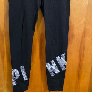 Full length PINK yoga leggings black size medium